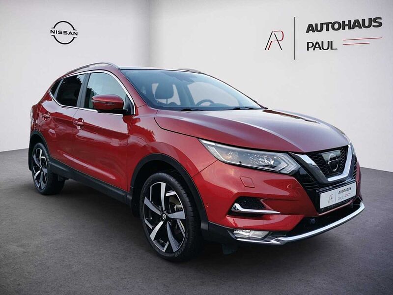 Nissan Qashqai 1.2 DIG-T Tekna,360°, Pano, Navi, Winter