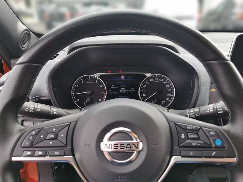 Nissan Juke 1.0 DIG-T N-Connecta, NAVI, SHZ, Kamera 360°